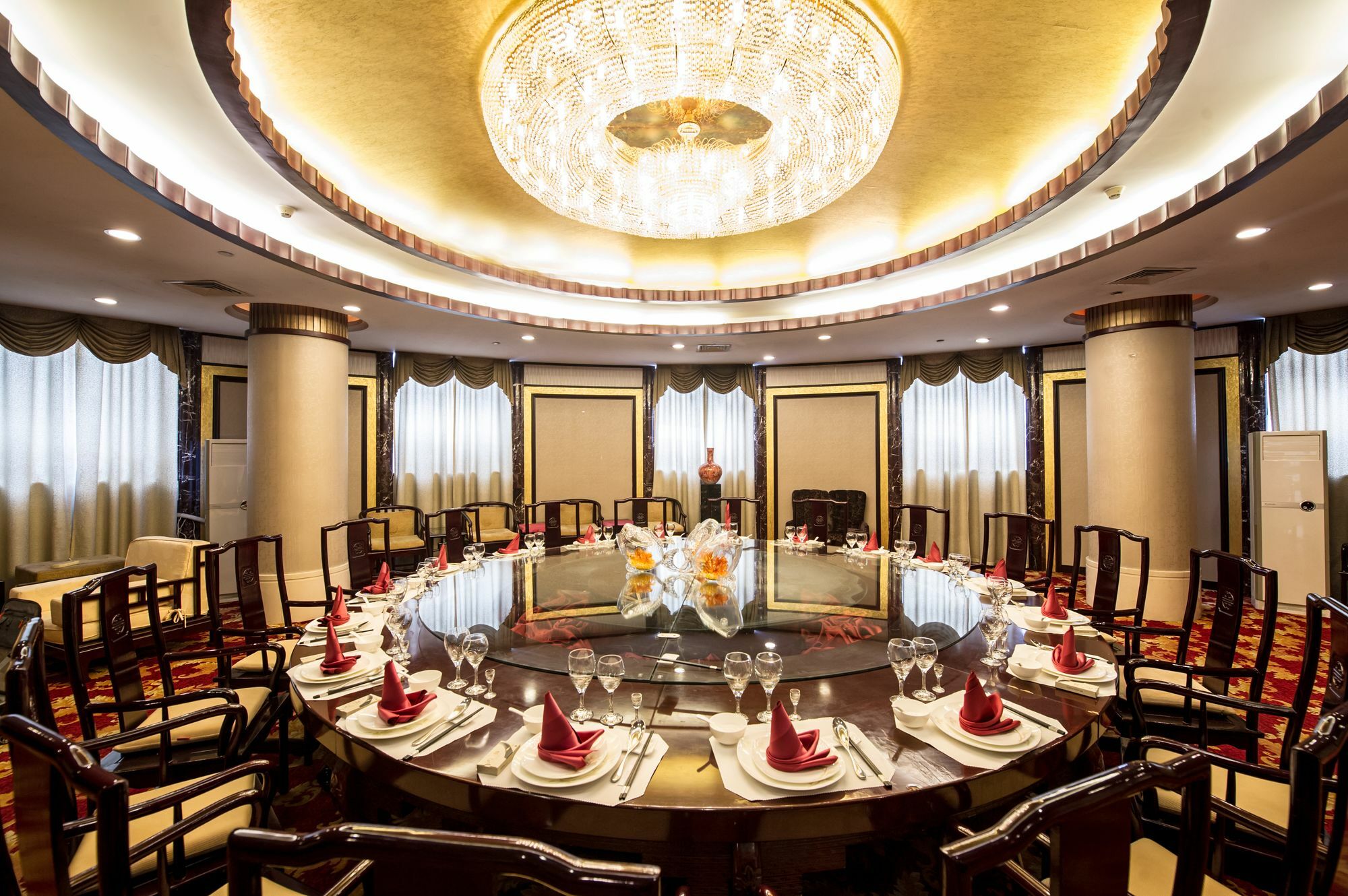 Hongyi Hotel Wuhan Esterno foto